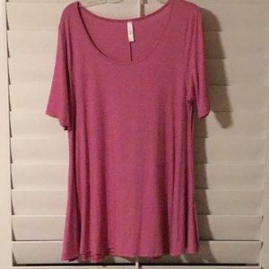 Lularoe pink Perfect Tee size large